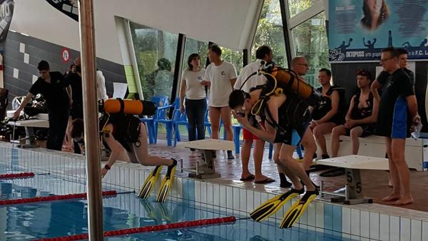 La Plongée Sportive en Piscine